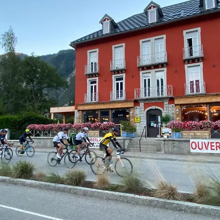 Hotel Oberland 3*