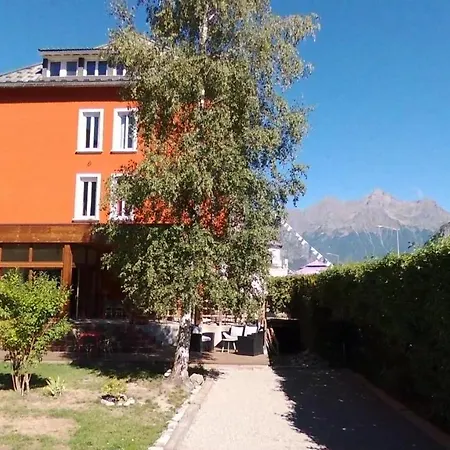 Oberland Hotel