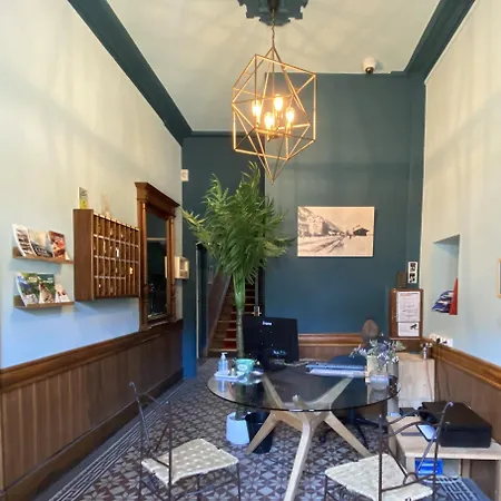 Oberland Hotel