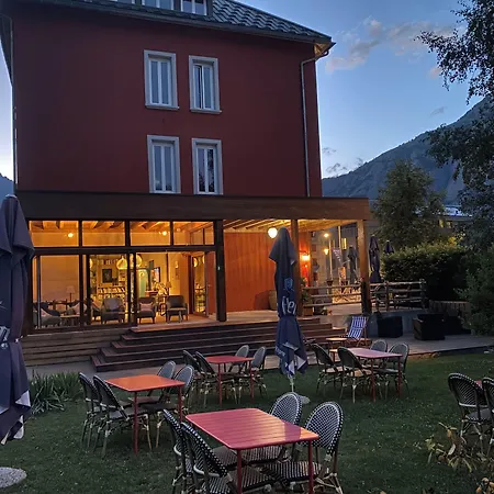 Oberland Hotel 3*